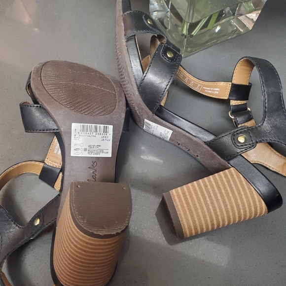 Banyo Valtina Clarks - Picture 4 of 4